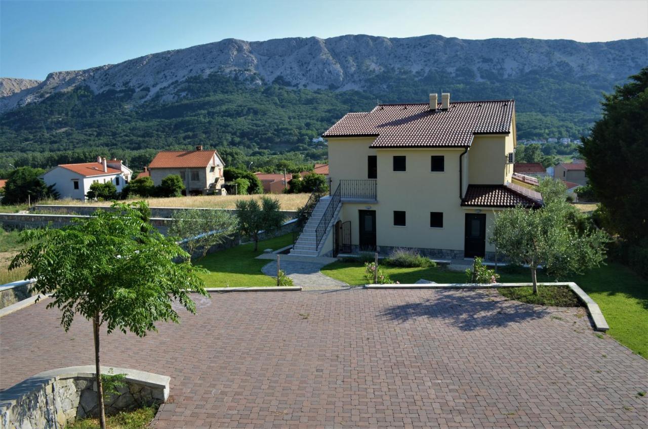 Apartments Garden Baška Exteriör bild